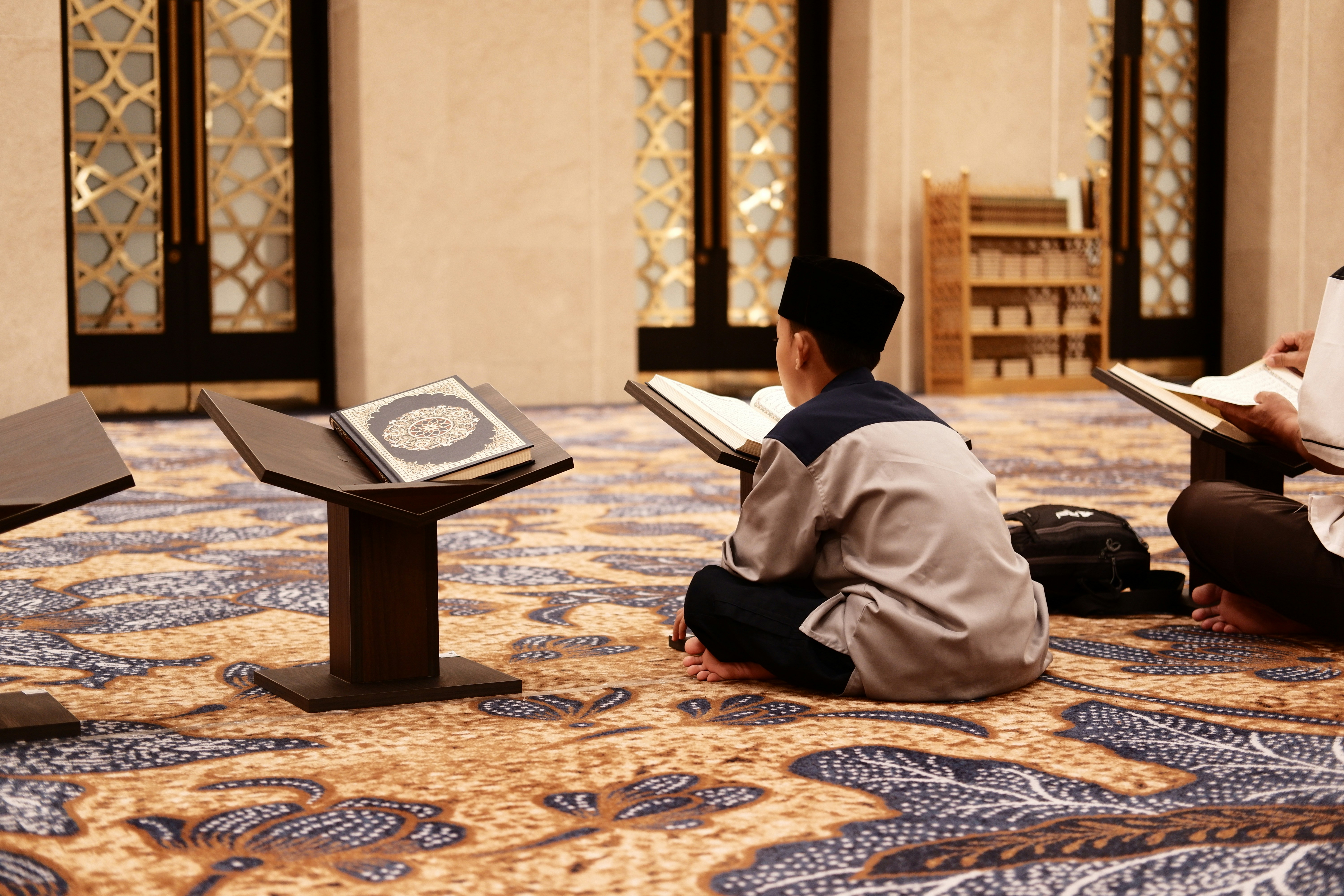 Easy Quran Pak Academy - Learn Quran with Expert Tutors and Personalized Classes