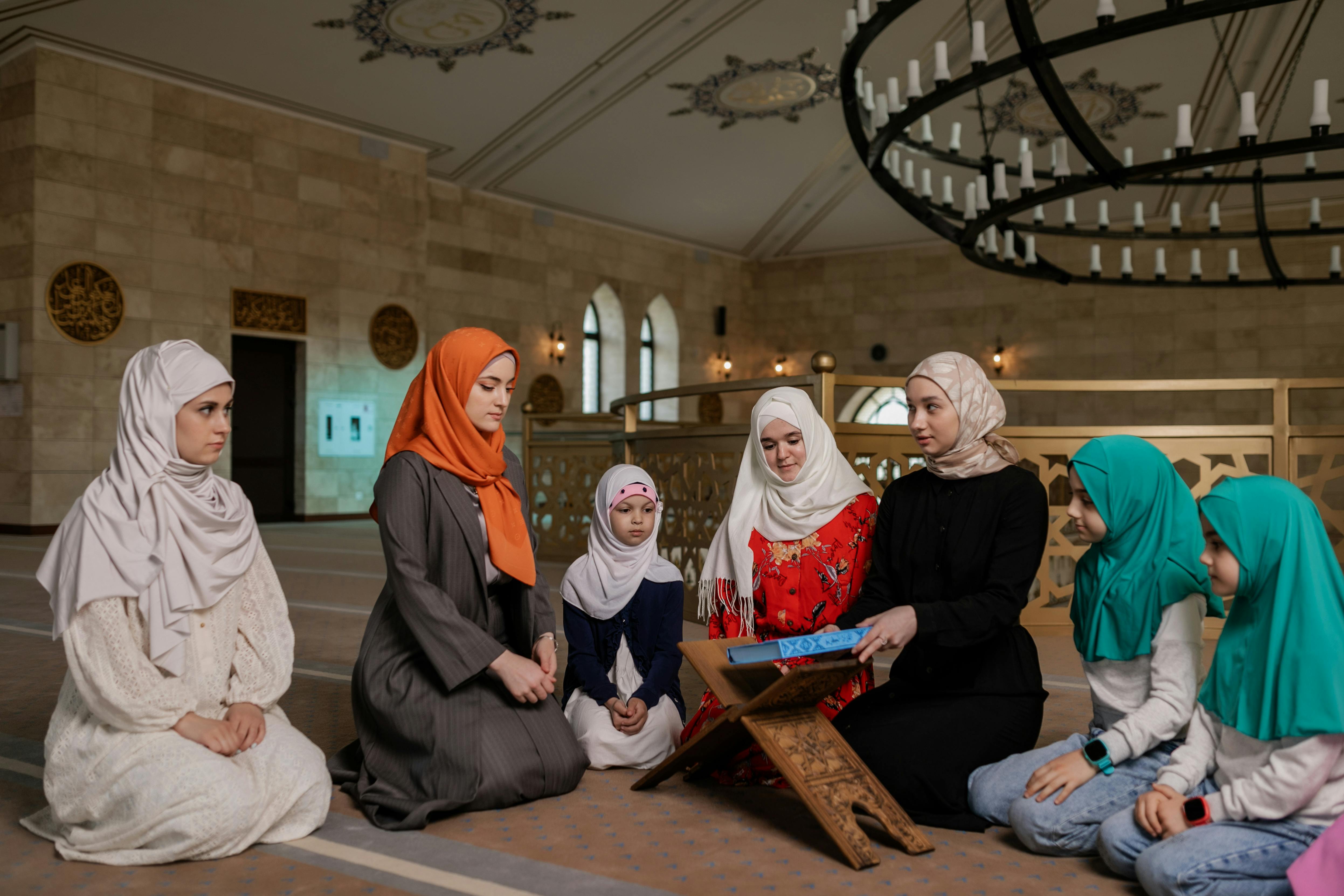 Easy Quran Pak Academy - Learn Quran with Expert Tutors and Personalized Classes