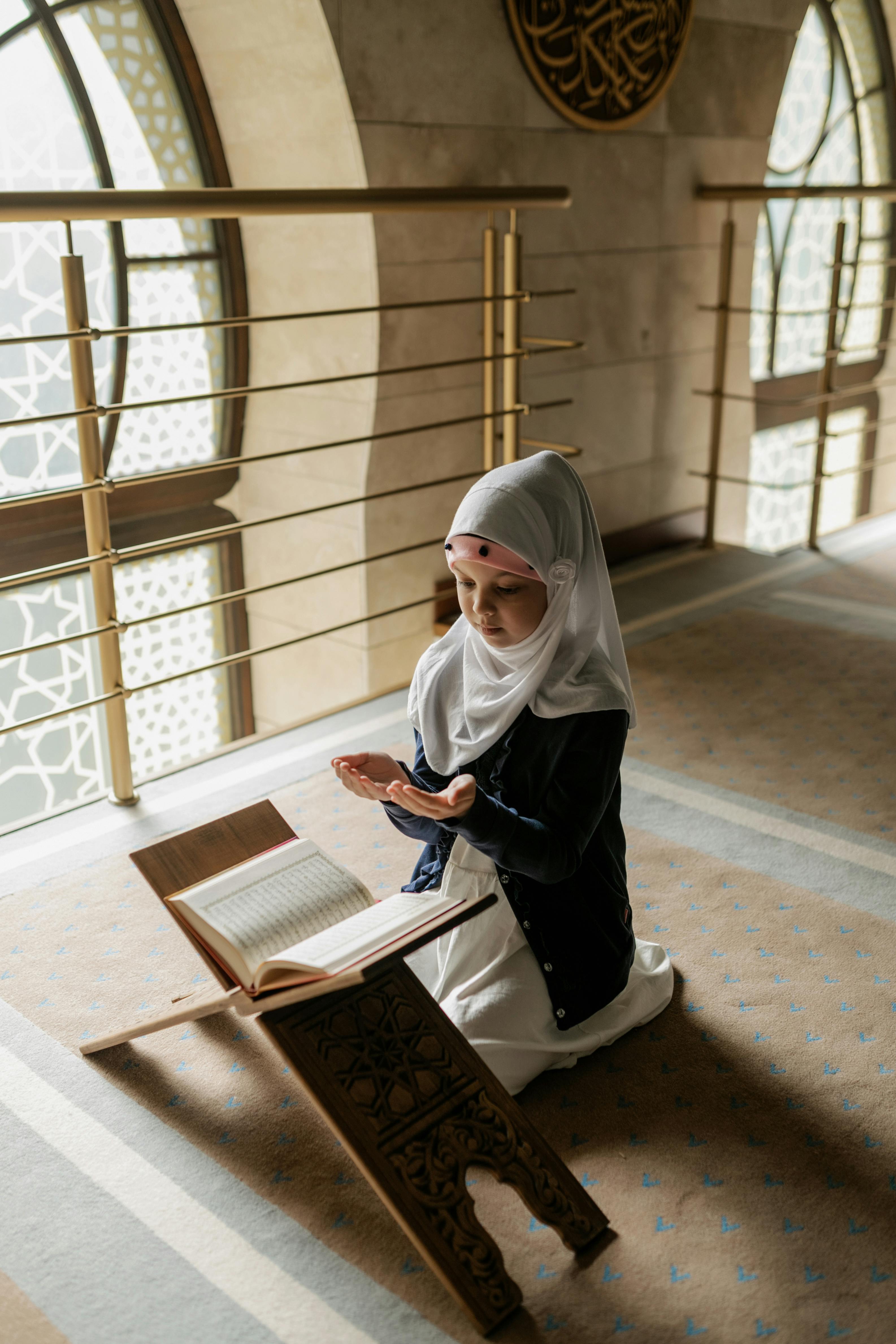 Easy Quran Pak Academy - Learn Quran with Expert Tutors and Personalized Classes